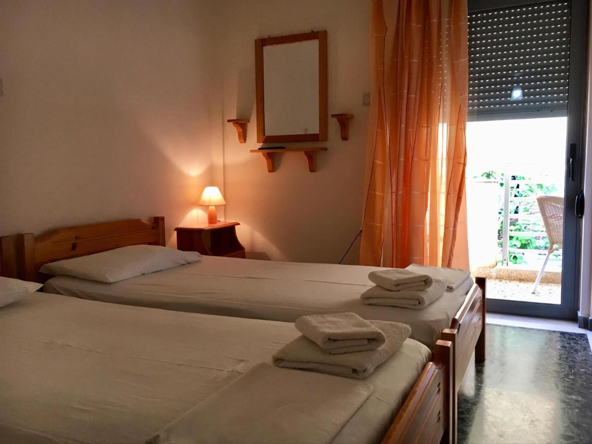 Kritikos Rooms Monemvasía Eksteriør billede