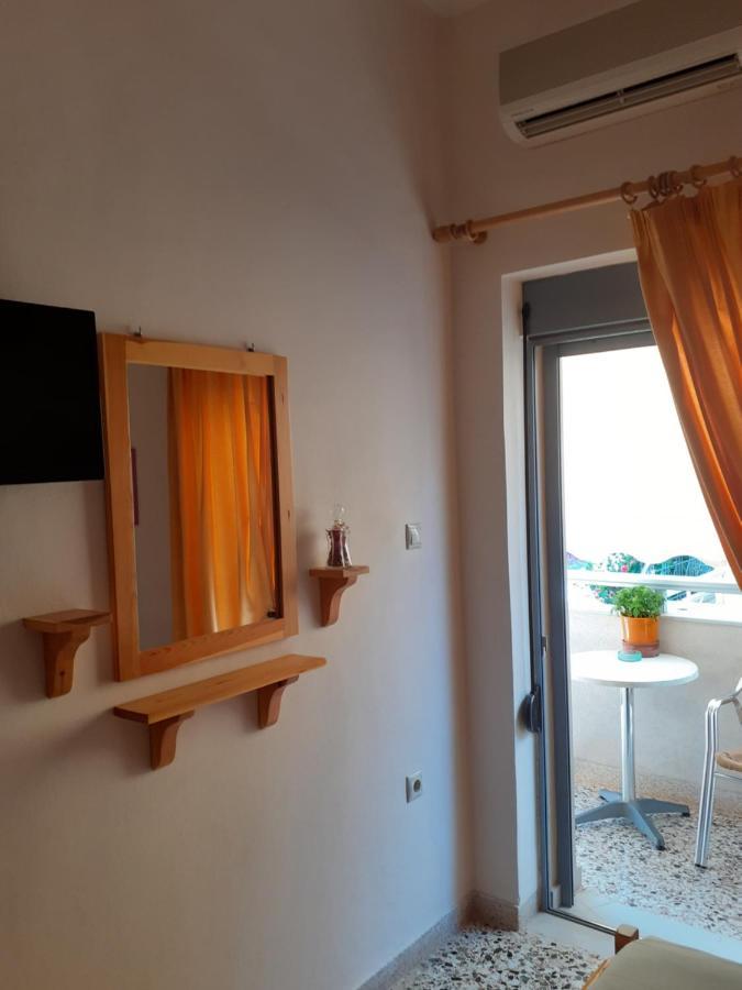 Kritikos Rooms Monemvasía Eksteriør billede