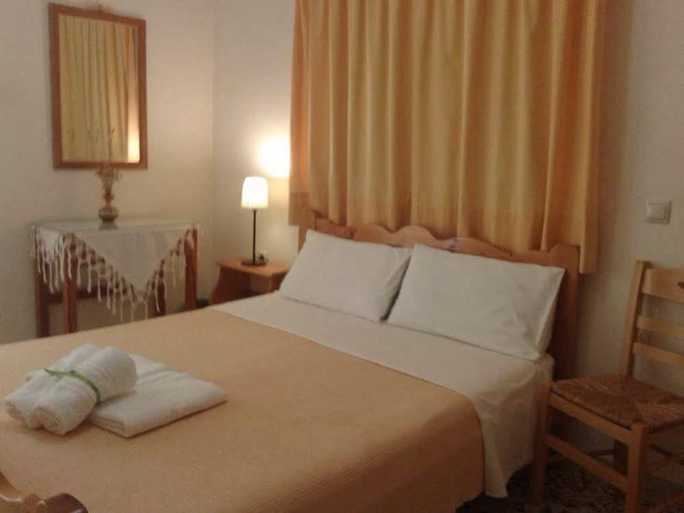 Kritikos Rooms Monemvasía Eksteriør billede